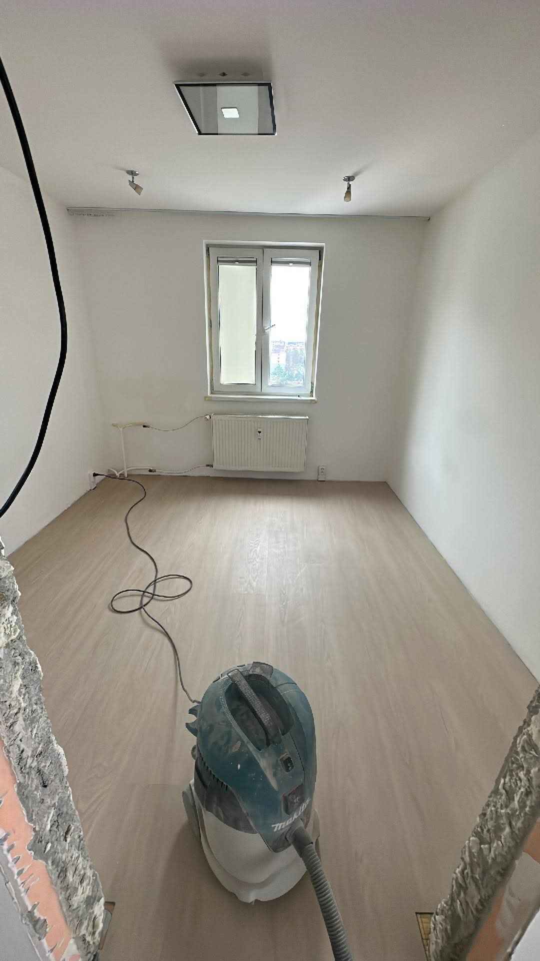 Pokladanie podlahy